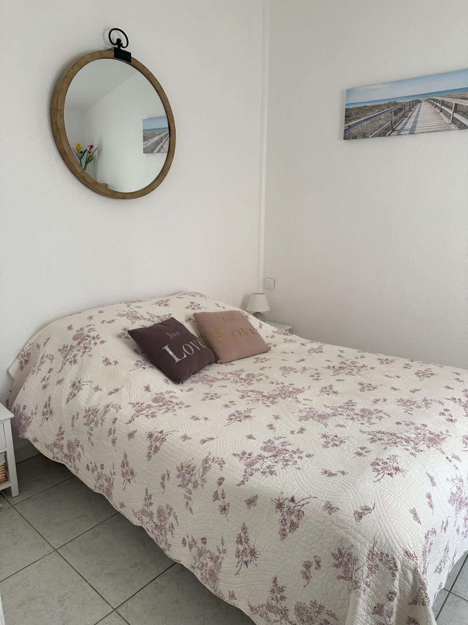Maison Tout Confort, Bord De Mer Avec Parking Prive Gruissan Exterior foto